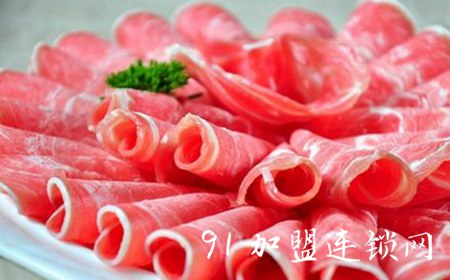 重庆老巷子火锅加盟费用多少钱？特色美食让加盟商不再担忧销售