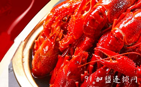 小龙虾已经上市，王婆小龙虾总部教你如何挑选新鲜的小龙虾